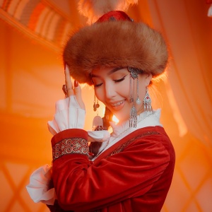 Песня Аружан Насыролла – Өзгерді бүгін тұрағы