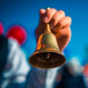 Песня Мәңгілік ел тобы – Cоңғы қоңырау