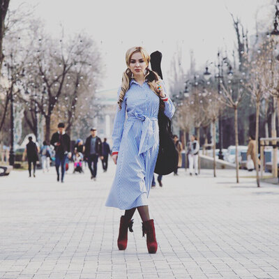 Песня Syuzanna Fakhr & Руслан Мамытов – Менде де солай